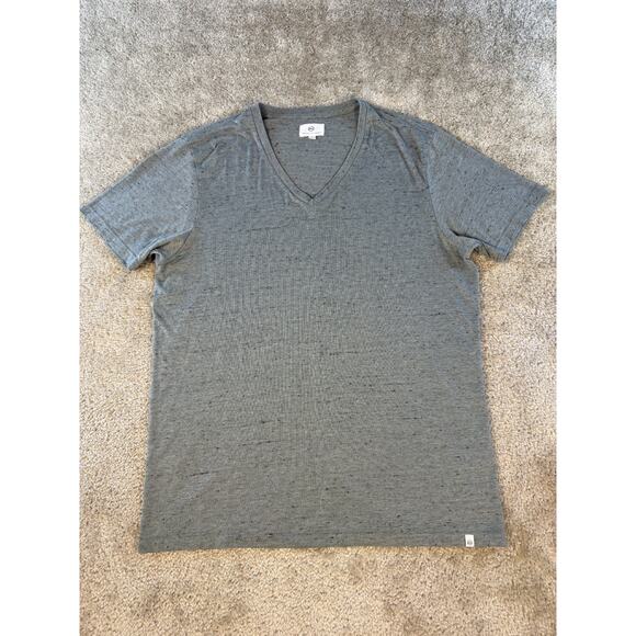 Ag Adriano Goldschmied Shirt Men Gray Patch Logo V-Neck Short Sleeve Size L E184 - Picture 1 of 9